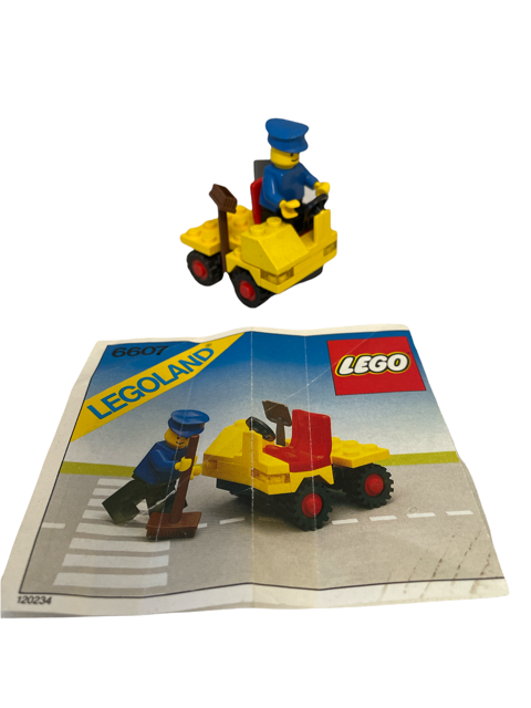 LEGO CLASSIC Service Truck – 6607