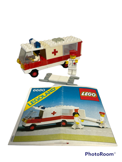 6680: Ambulance