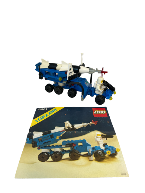 6881: Lunar Rocket Launcher