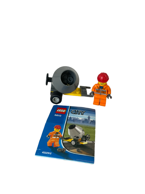 5610: LegoBuilder