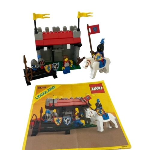 LEGO 6041: Armor Shop