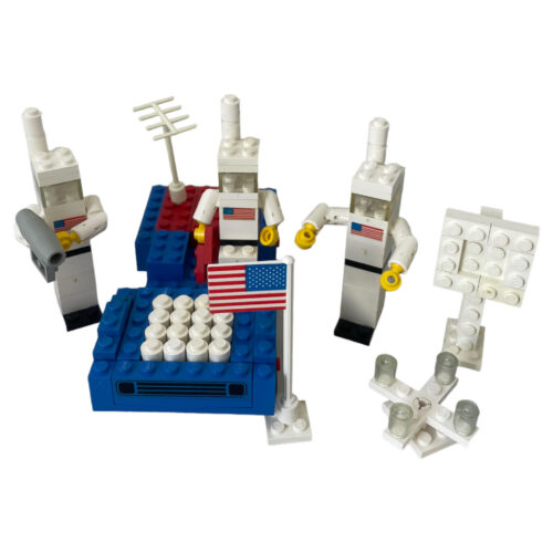 LEGO 367:  Moon Landing