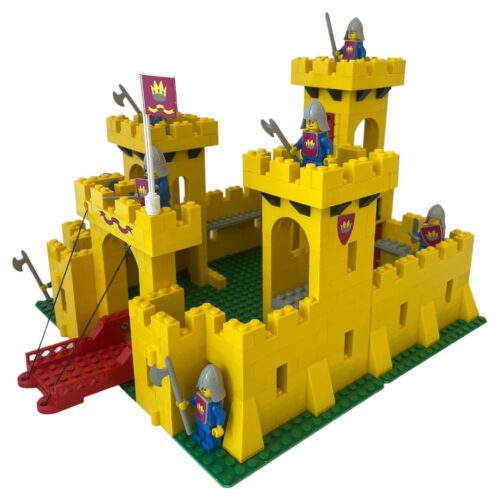 LEGO 375: Castle