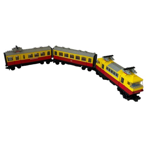 LEGO 7740: Inter-City Passenger Train