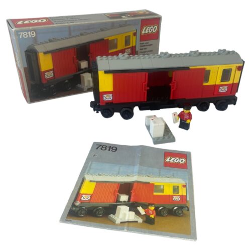 LEGO 7819: Postwagon