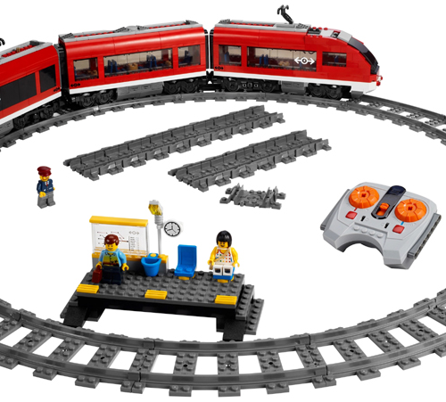 LEGO 7938: Passenger Train