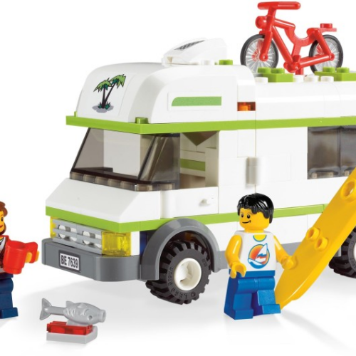 LEGO 7639: Camper