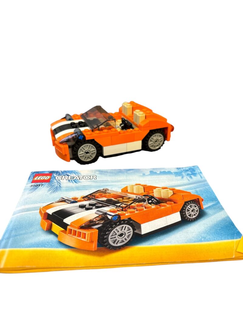 LEGO 31017: Sunset Speeder - Image 2