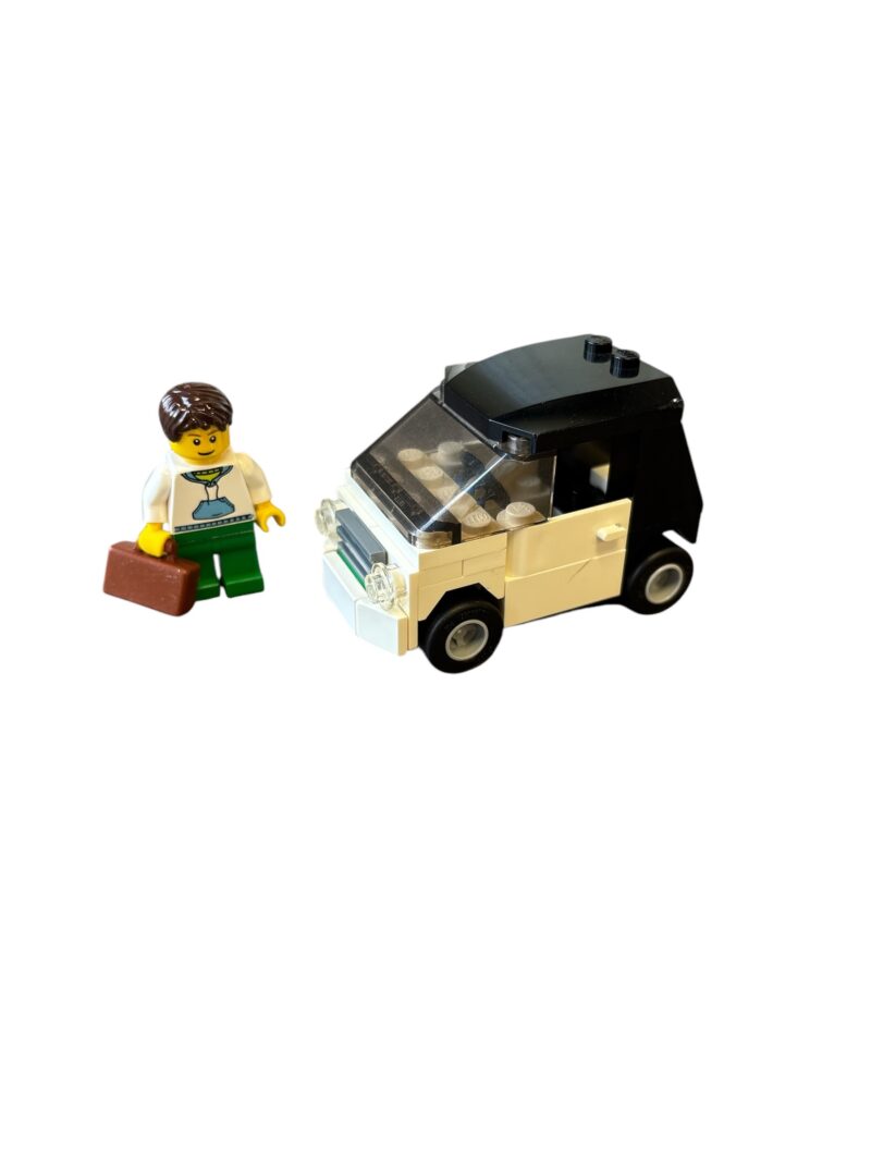 LEGO 3177: Kleine stadsauto