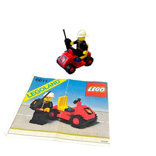 LEGO 6611: Auto van de brandweercommandant