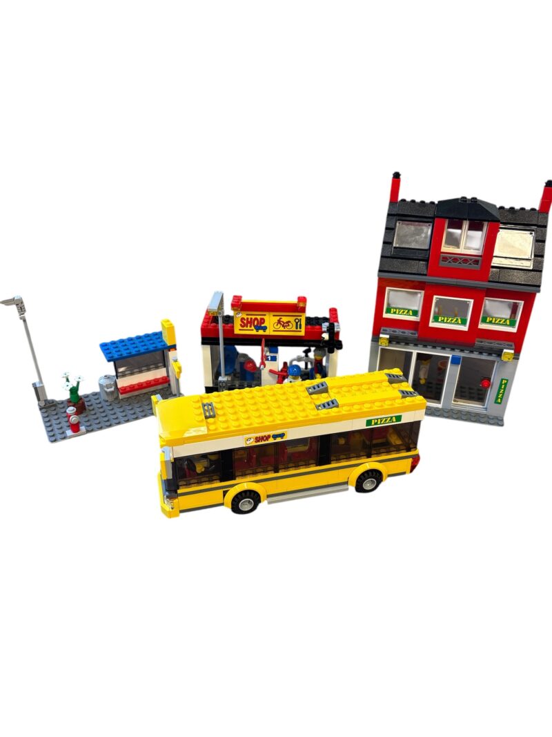 LEGO 7641: City Corner