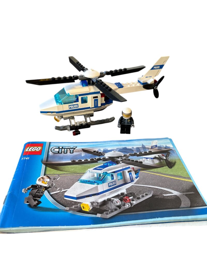 LEGO 7741: Politiehelikopter - Afbeelding 2