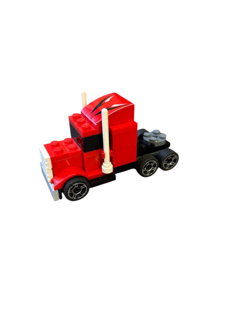 LEGO 8664: Race Truck