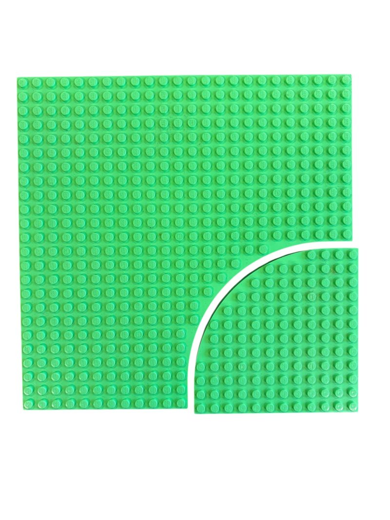 LEGO 6161: Medium Green Brick, Modified 24 x 24 with 12 x 12 Quarter Circle