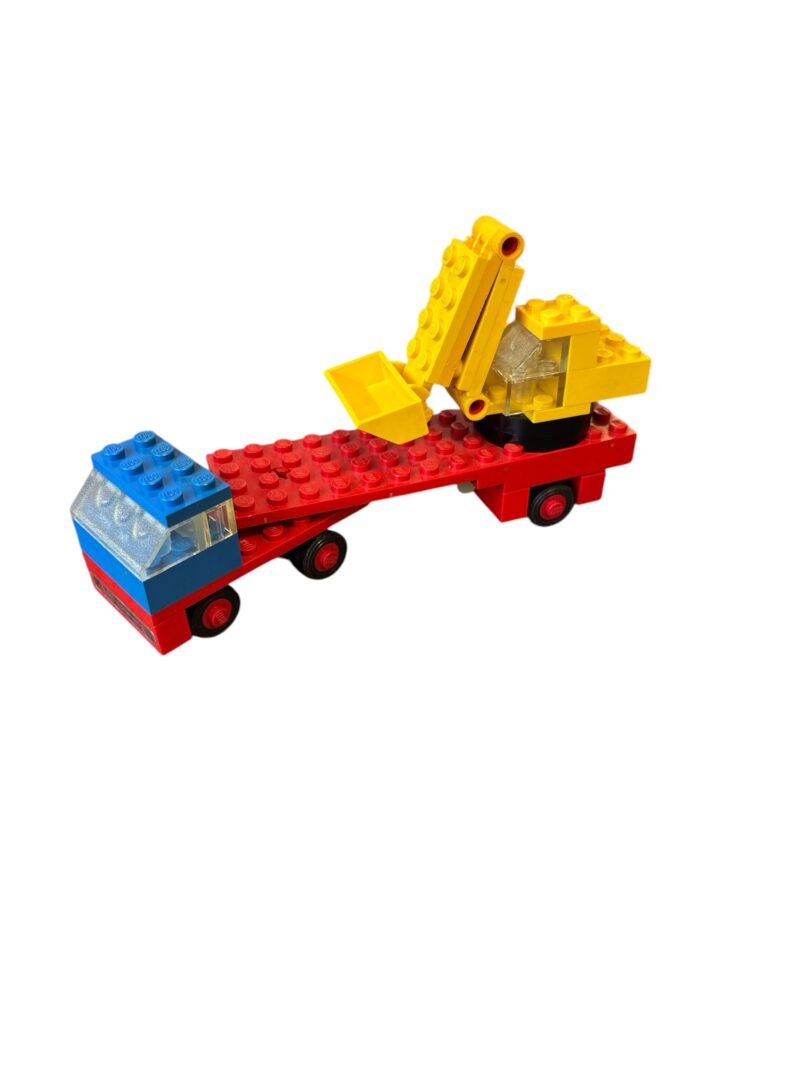 LEGO 649: Low-Loader with Excavator