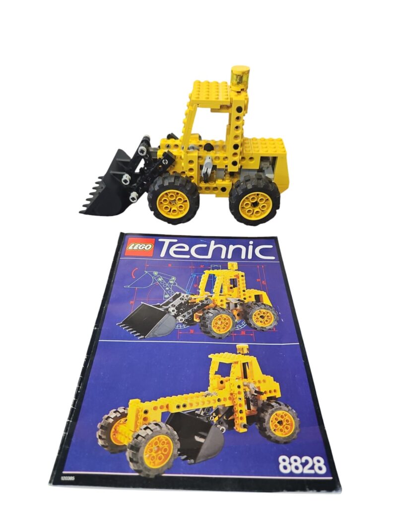 LEGO 8828: Front End Loader - Afbeelding 2