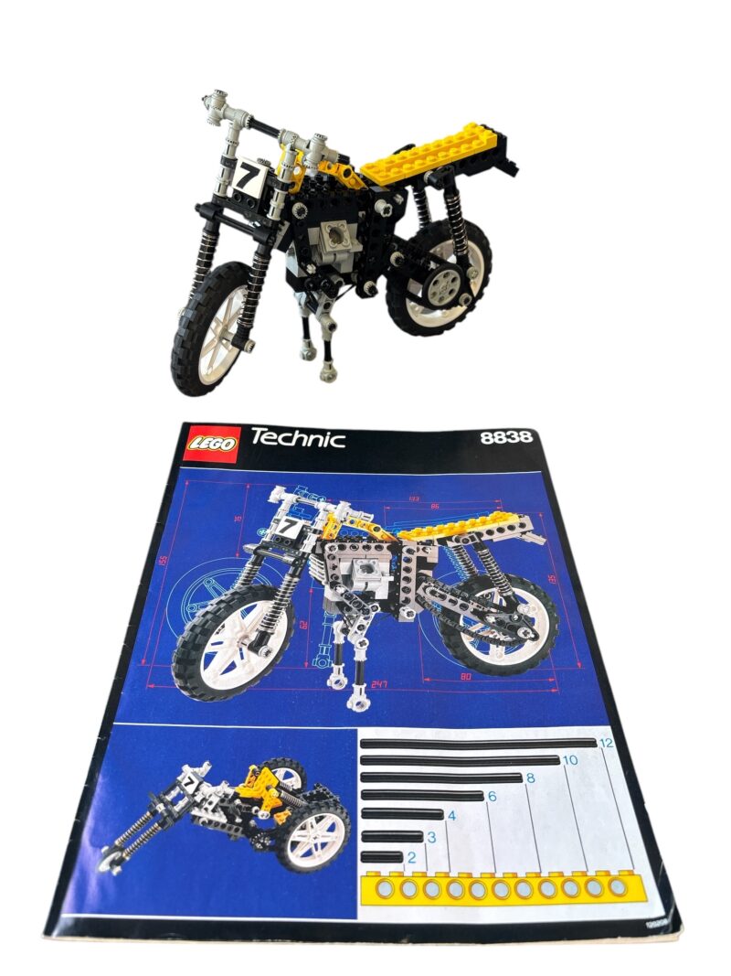 LEGO 8838: Shock Cycle - Afbeelding 2