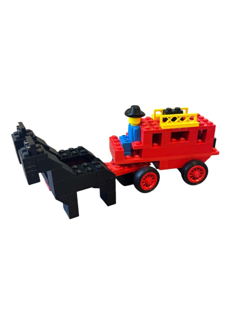 LEGO 697: Stagecoach