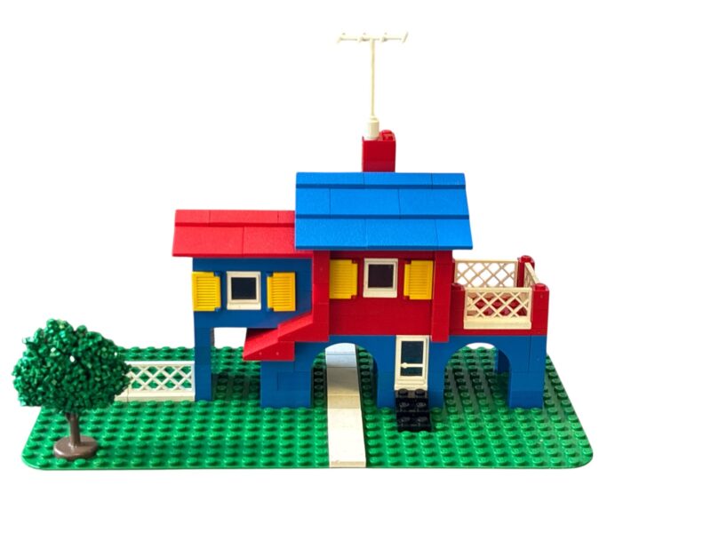 LEGO 356: Swiss Villa