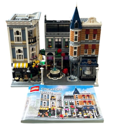 LEGO 10255: Assembly Square
