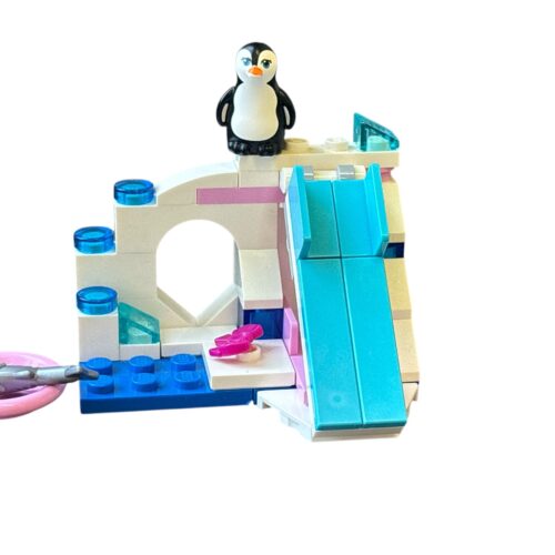 LEGO 41043: Penguin’s Playground