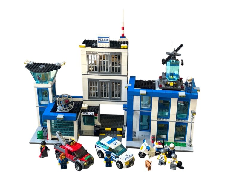 LEGO 60047: Police Station