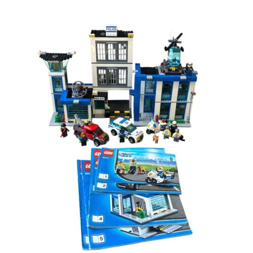 LEGO 60047: Police Station