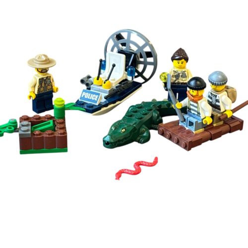 LEGO 60066: Swamp Police Starter Set