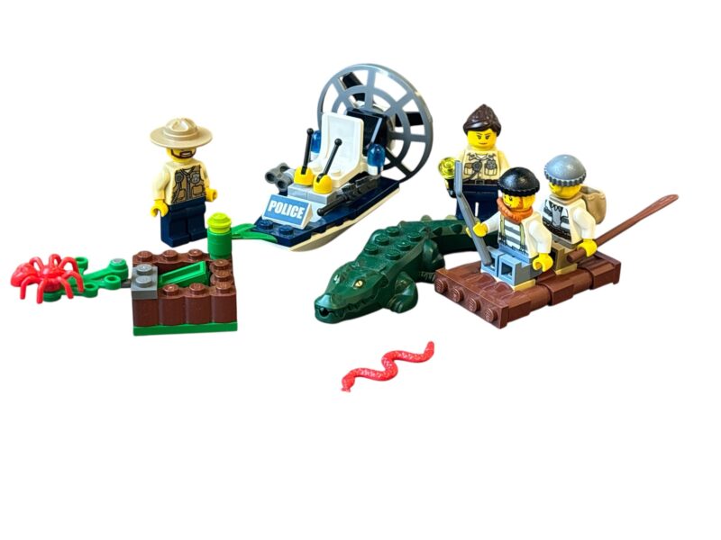 LEGO 60066: Swamp Police Starter Set