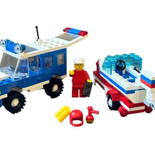 LEGO 6698: RV with Speedboat