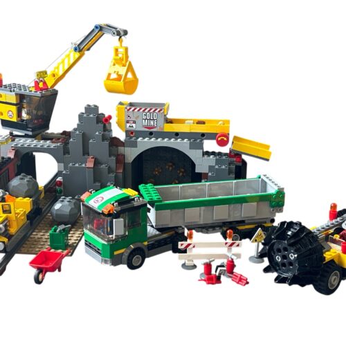 LEGO 4204: The Mine
