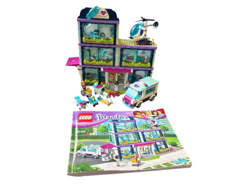 LEGO 41318: Heartlake Hospital - Afbeelding 2