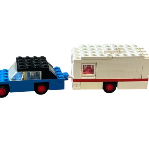 LEGO 656: Car and Caravan