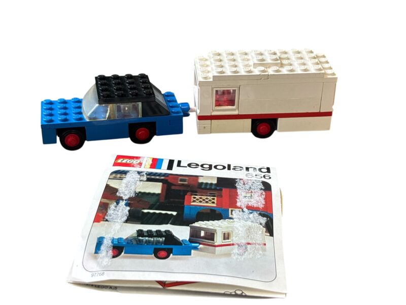 LEGO 656: Car and Caravan - Afbeelding 2