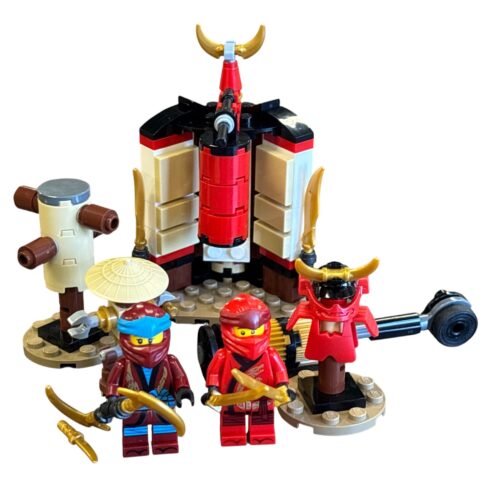 LEGO 70680: Monastery Training