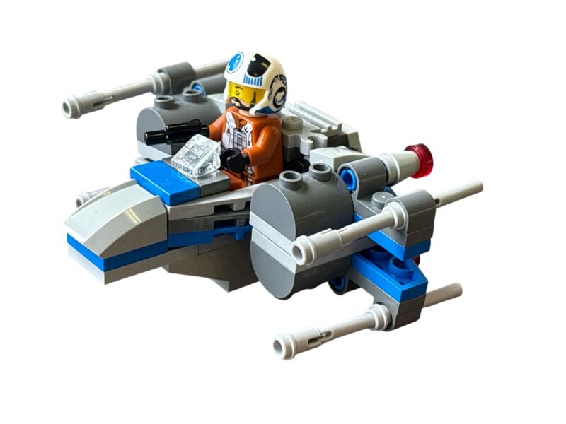 LEGO 75125: Resistance X-Wing Fighter