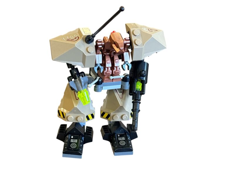 LEGO 7711: Sentry