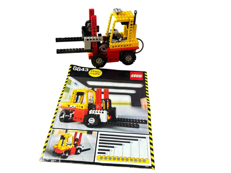 LEGO 8843: Fork-Lift Truck - Afbeelding 2