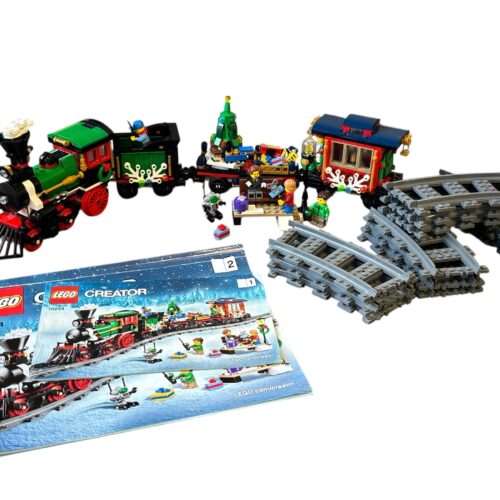 LEGO 10254: Winter Holiday Train