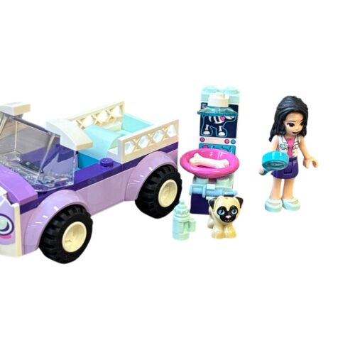 LEGO 41360: Emma’s Mobile Vet Clinic