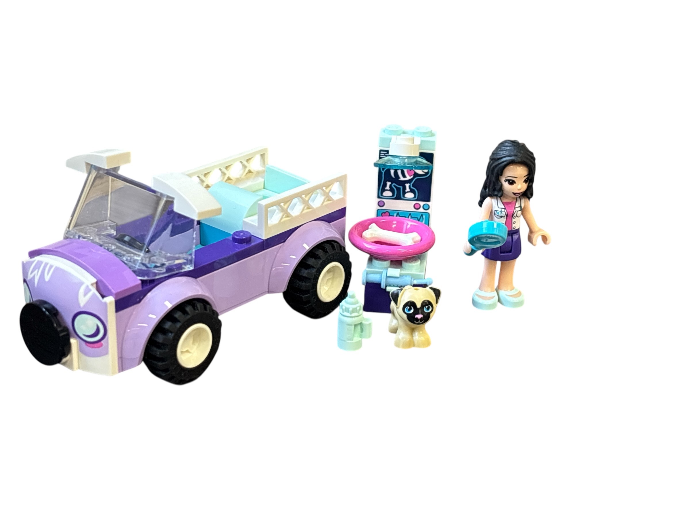 LEGO 41360: Emma's Mobile Vet Clinic