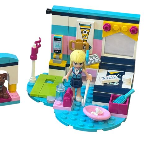 LEGO 41328: Stephanie’s Bedroom