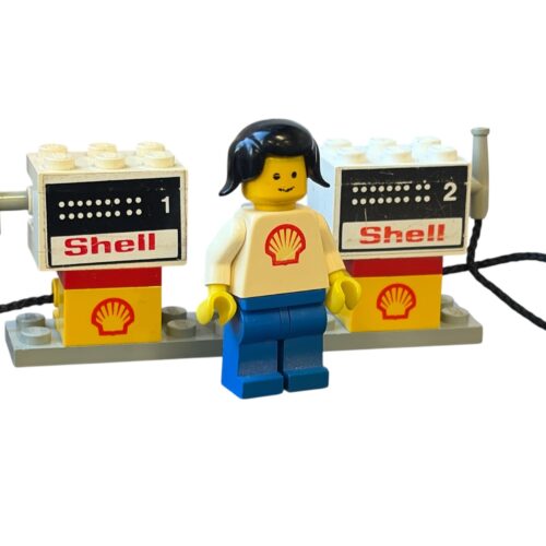 LEGO 6610: Gas Pumps