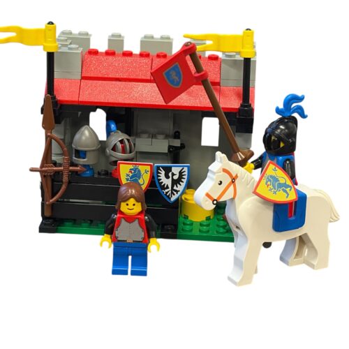 LEGO 6041: Armor Shop