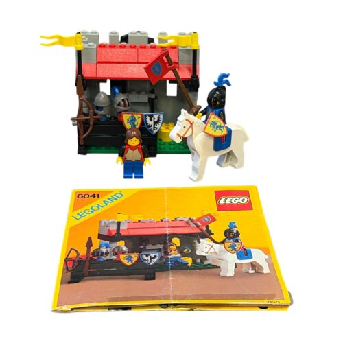 LEGO 6041: Armor Shop