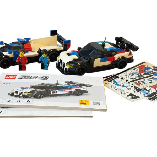 LEGO 76922: BMW M4 GT3 & BMW M Hybrid V8