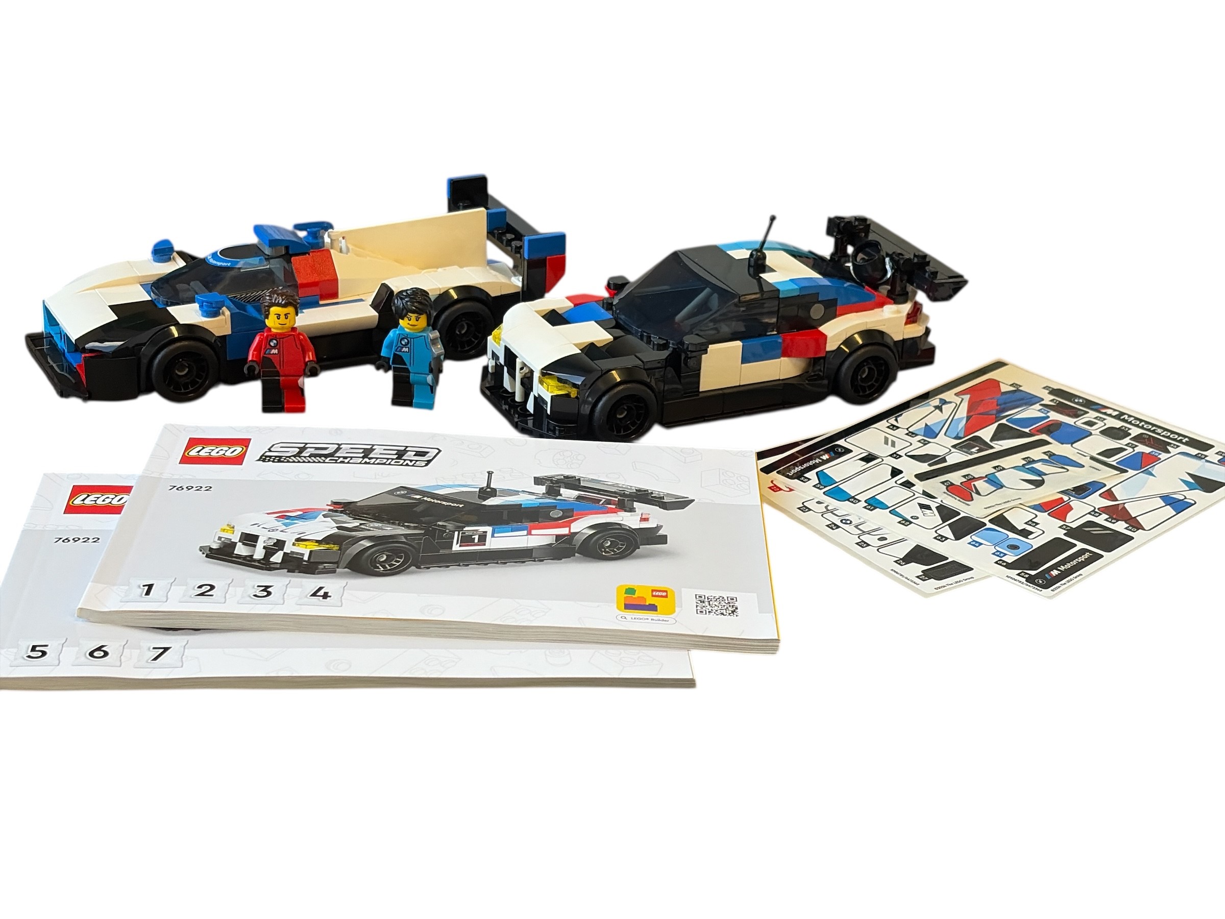 LEGO 76922: BMW M4 GT3 & BMW M Hybrid V8 - Afbeelding 2