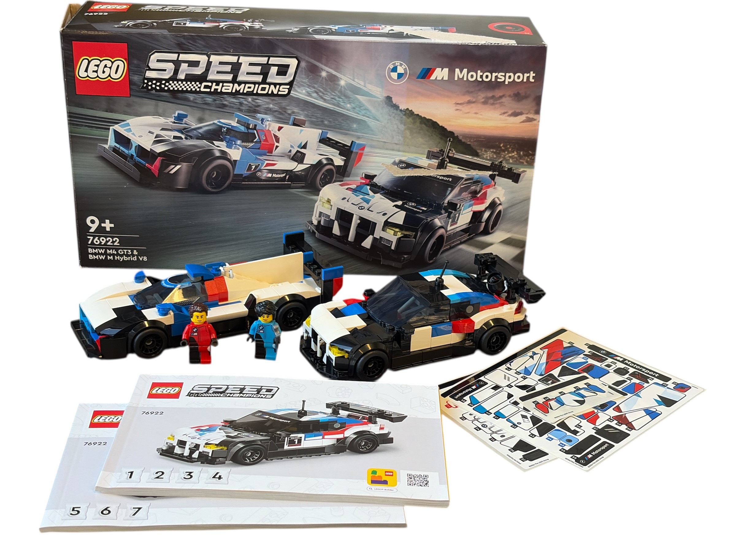 LEGO 76922: BMW M4 GT3 & BMW M Hybrid V8 - Afbeelding 3