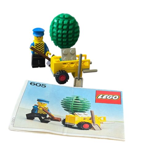LEGO 605: Street Sweeper