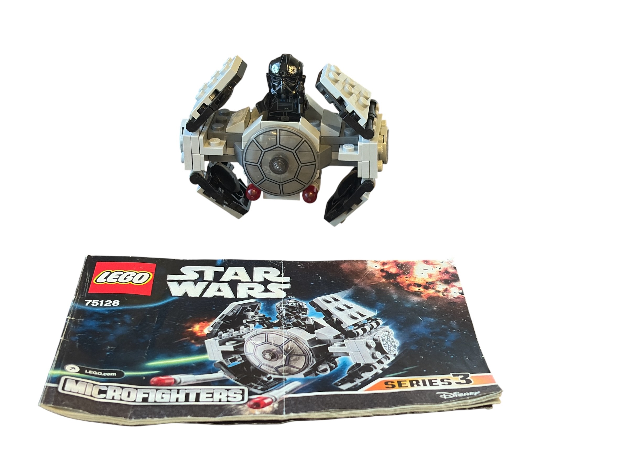 LEGO 75128: TIE Advanced Prototype - Afbeelding 2